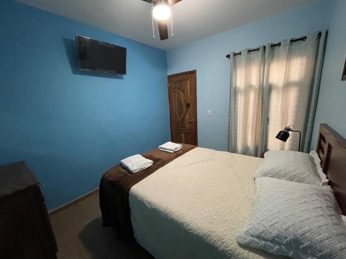 Villas Marco Polo Panajachel Kültér fotó